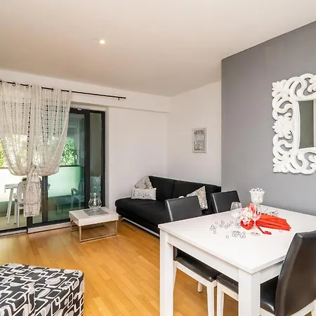 1 Bedroom Cozy In * دوبروفينك